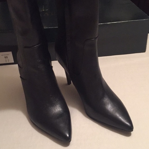 New Lauren Ralph Lauren boots - Picture 3 of 8